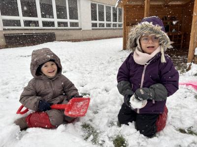 První hrátky se sněhem (nejen tím pravým)