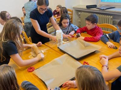 Vánoční tvoření s technologií i vůní perníčků v 3. A