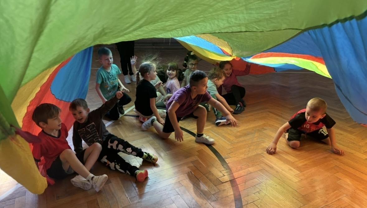 Předškoláci v tělocvičně